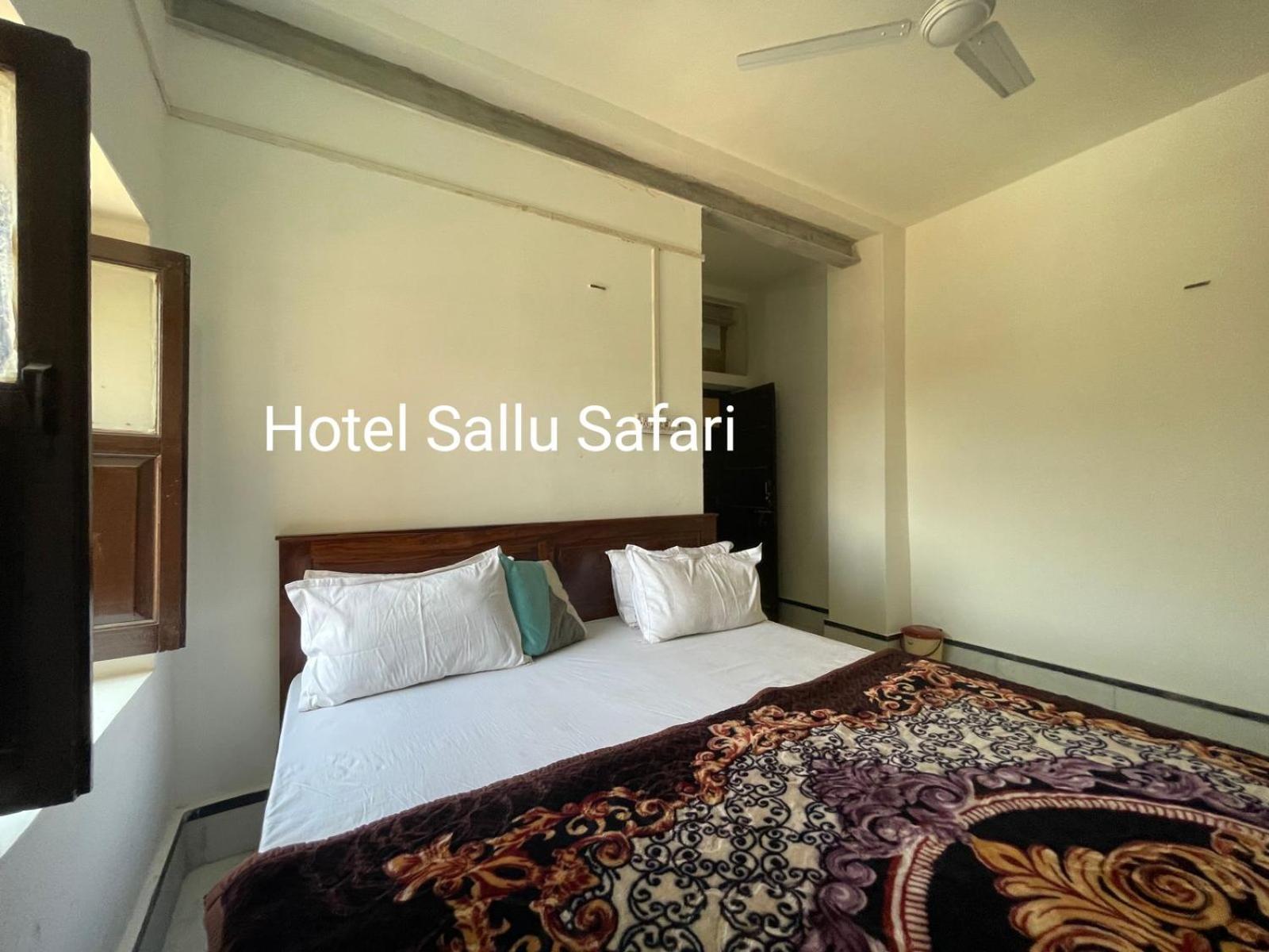 Hotel Sallu Safari Джайсалмер Екстер'єр фото