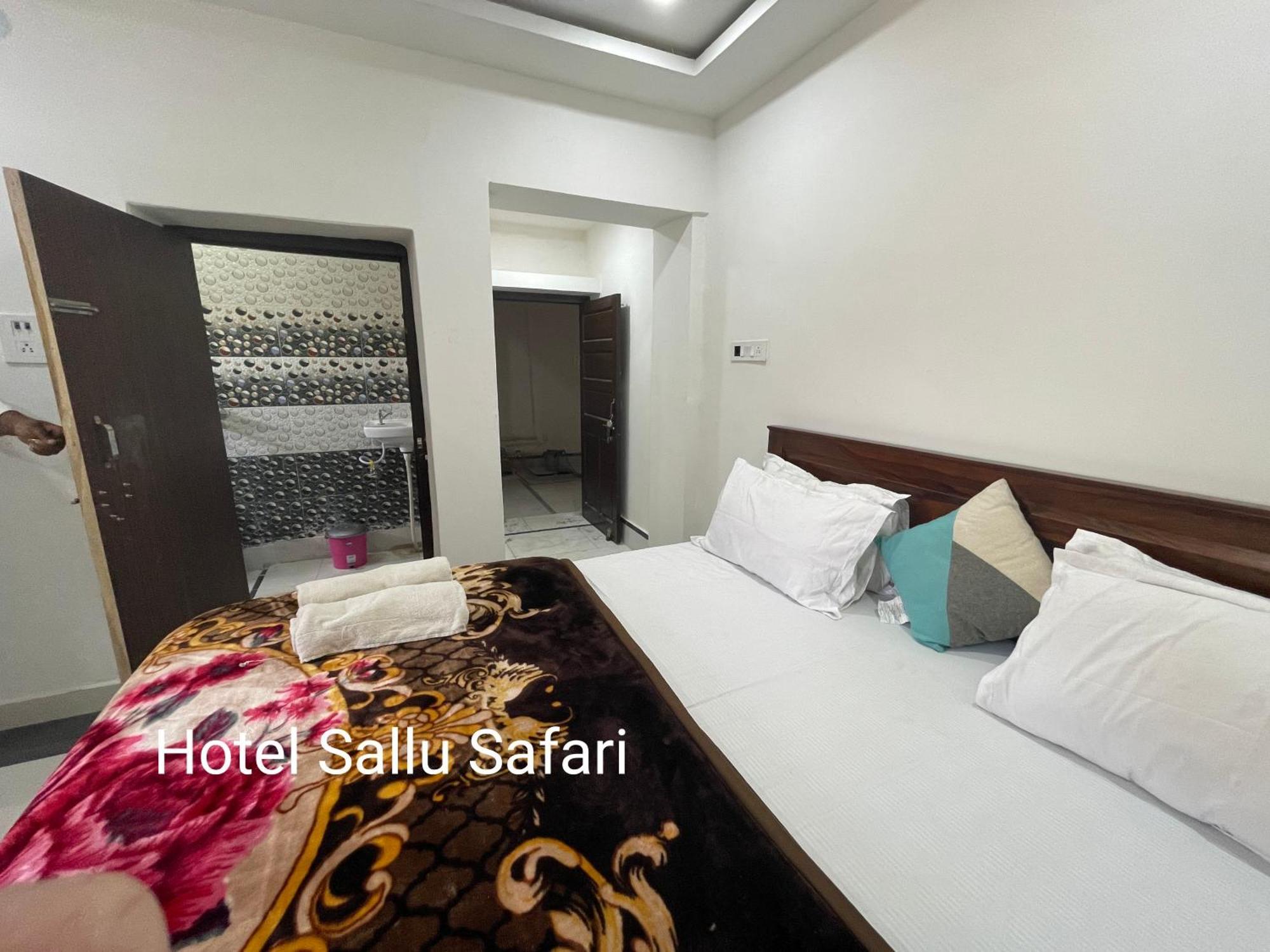 Hotel Sallu Safari Джайсалмер Екстер'єр фото