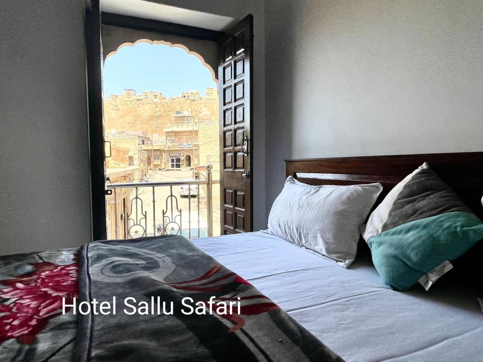 Hotel Sallu Safari Джайсалмер Екстер'єр фото