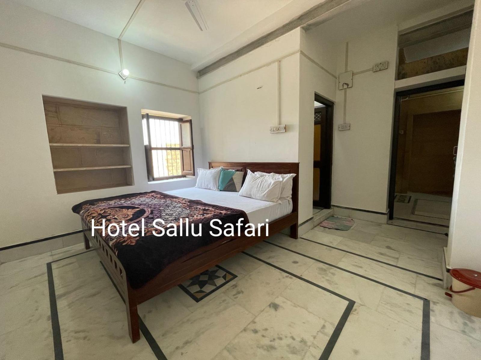 Hotel Sallu Safari Джайсалмер Екстер'єр фото